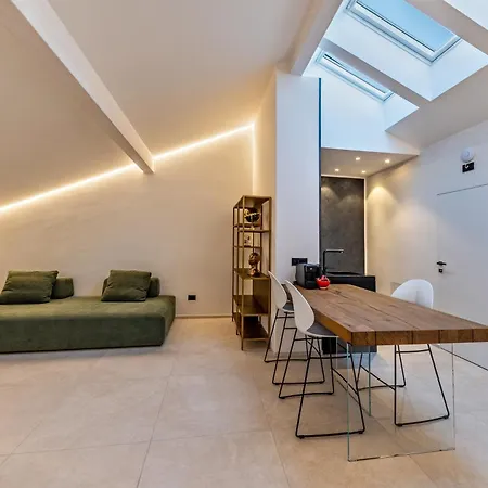 App 303 Palazzo Cavour Appartamento